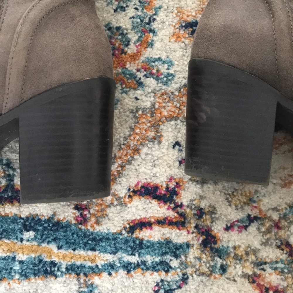 Over Knee Boots - Picture 5 of 6